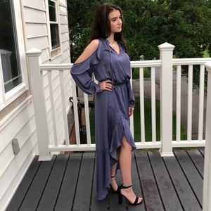 NWT High-low, cold shoulder dress 👗